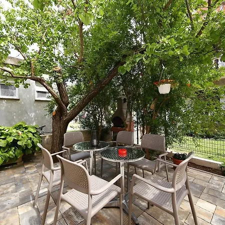 6229c Apartment *