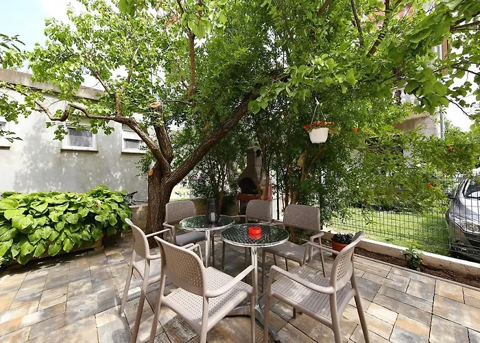 6229c Apartment *